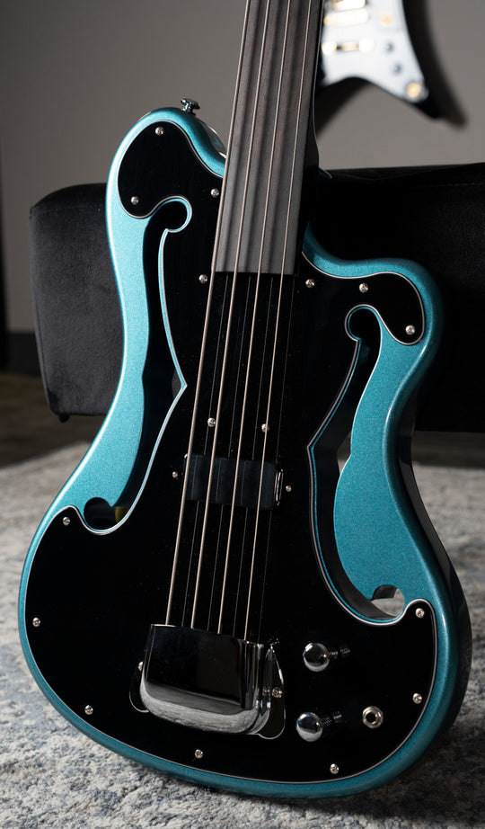 Eastwood EUB-1 #color_aged-pelham-blue