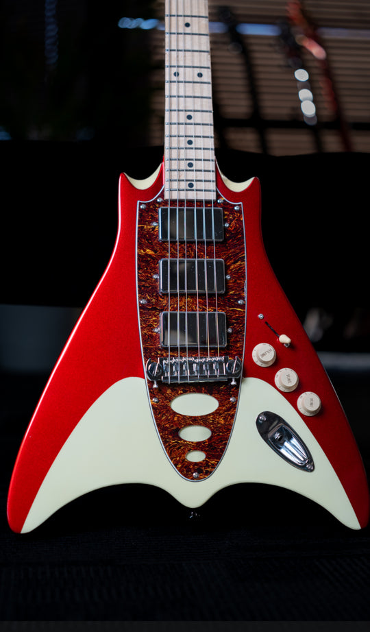 Backlund Super Vee Electric Guitar #color_red-creme