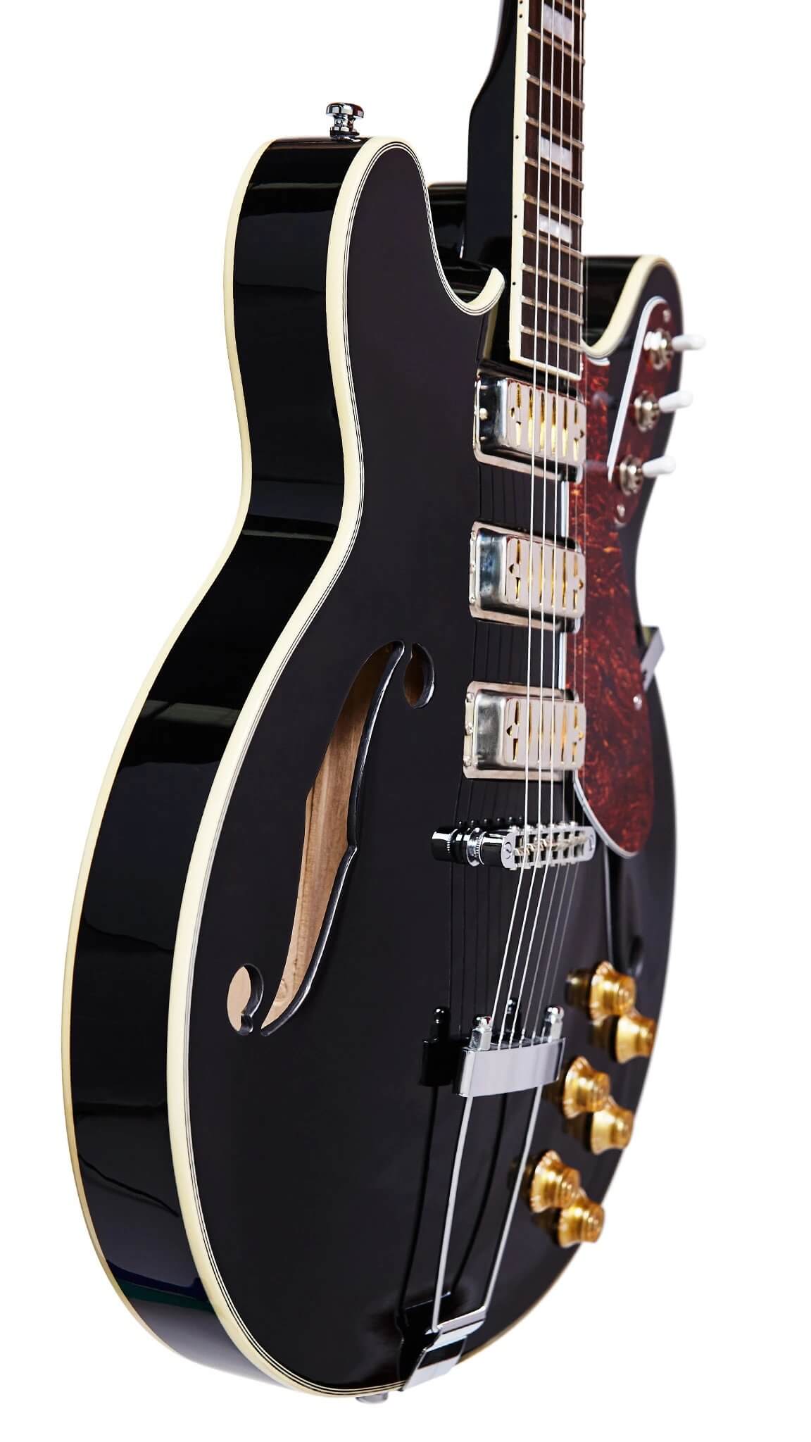 Eastwood Guitars Airline H77 Black Player POVEastwood Guitars Airline H77 #color_black