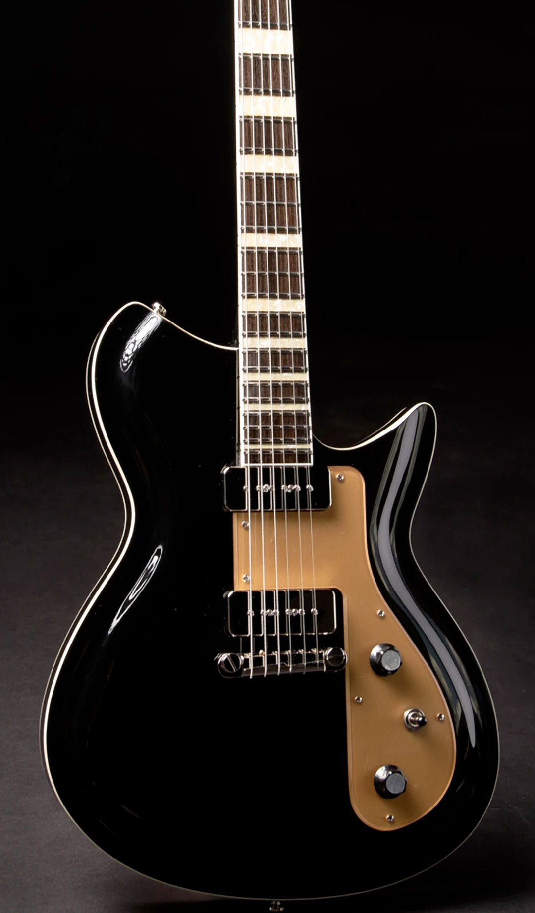 Eastwood Guitars Rivolta Combinata Toro Black #color_toro-black